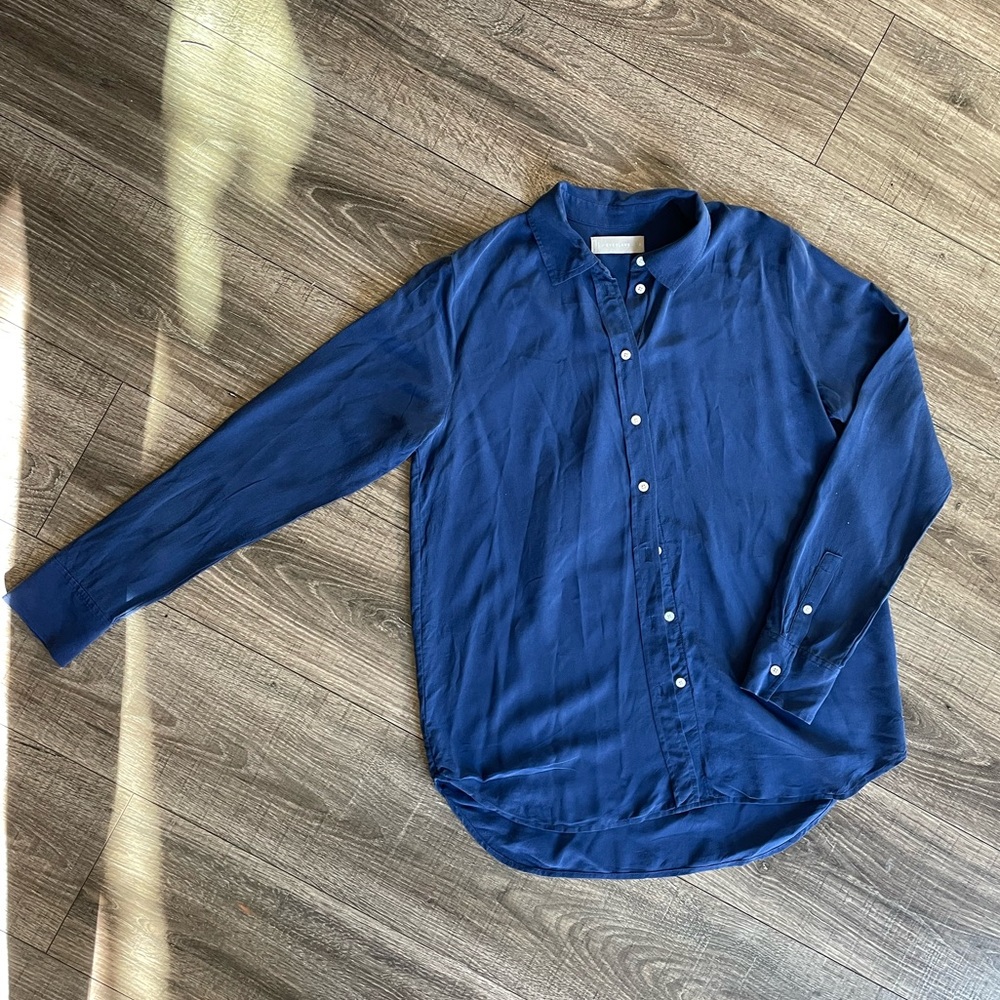 Silk Everlane button down!